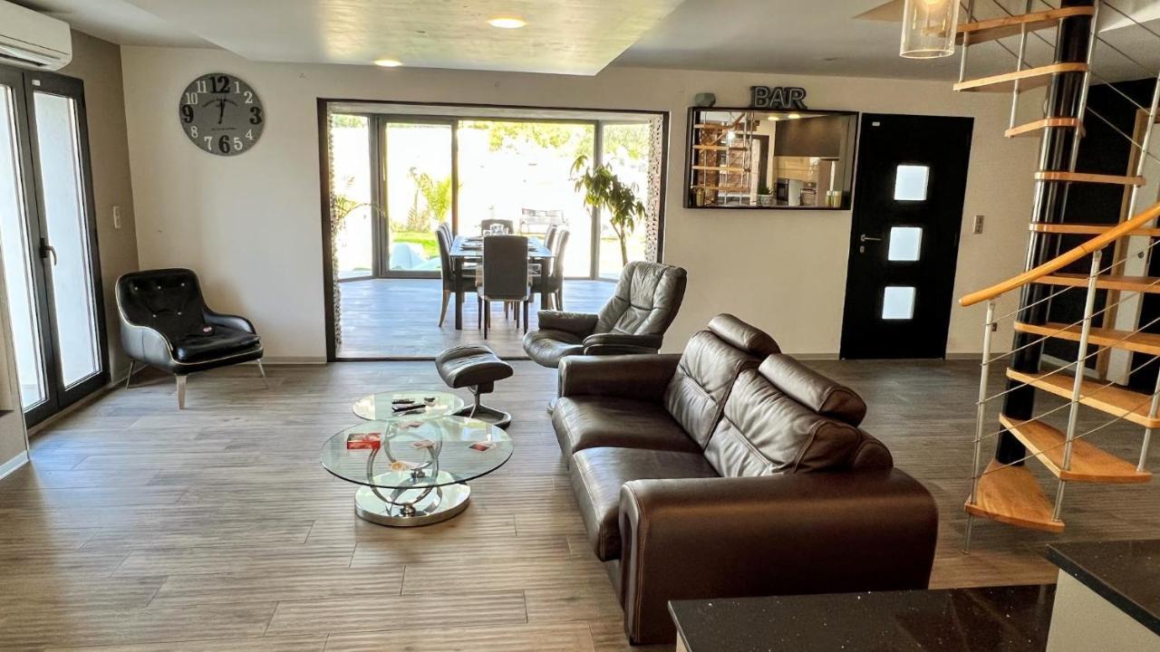 Villa Dali La Garde 260M2 Jacuzzi, Sauna, Piscine, Jardin 500M2, 5 Minutes De La Plage Exteriör bild
